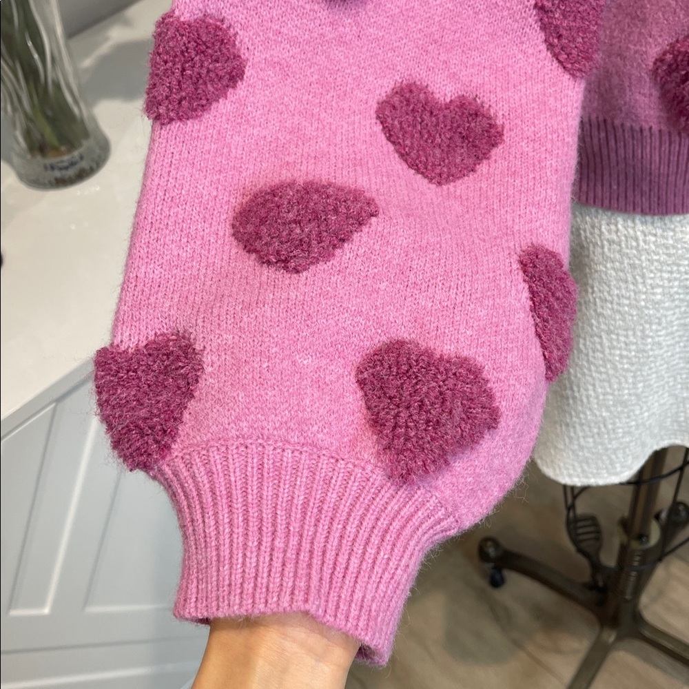 NWT Pink Purple Heart Pattern Chunky Oversized Sweater - Picture 3 of 5